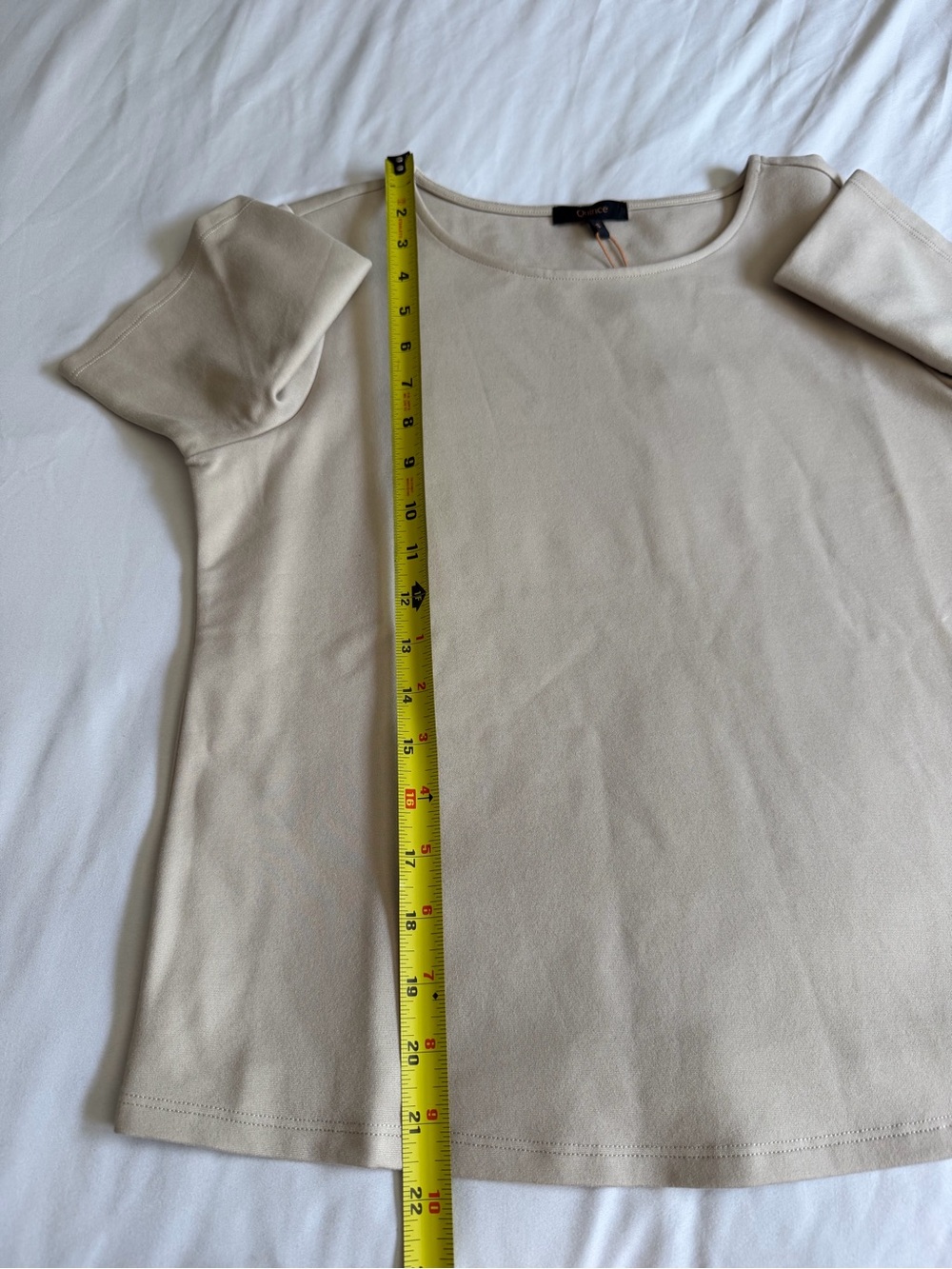 NWT Quince Ultra Stretch Ponte Ecru Light Tan Cream Short Sleeve Top Minimalist - Picture 16 of 16